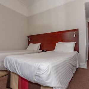 Kensington Hotel